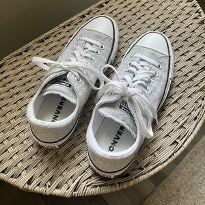 Converse All Stars gray low top